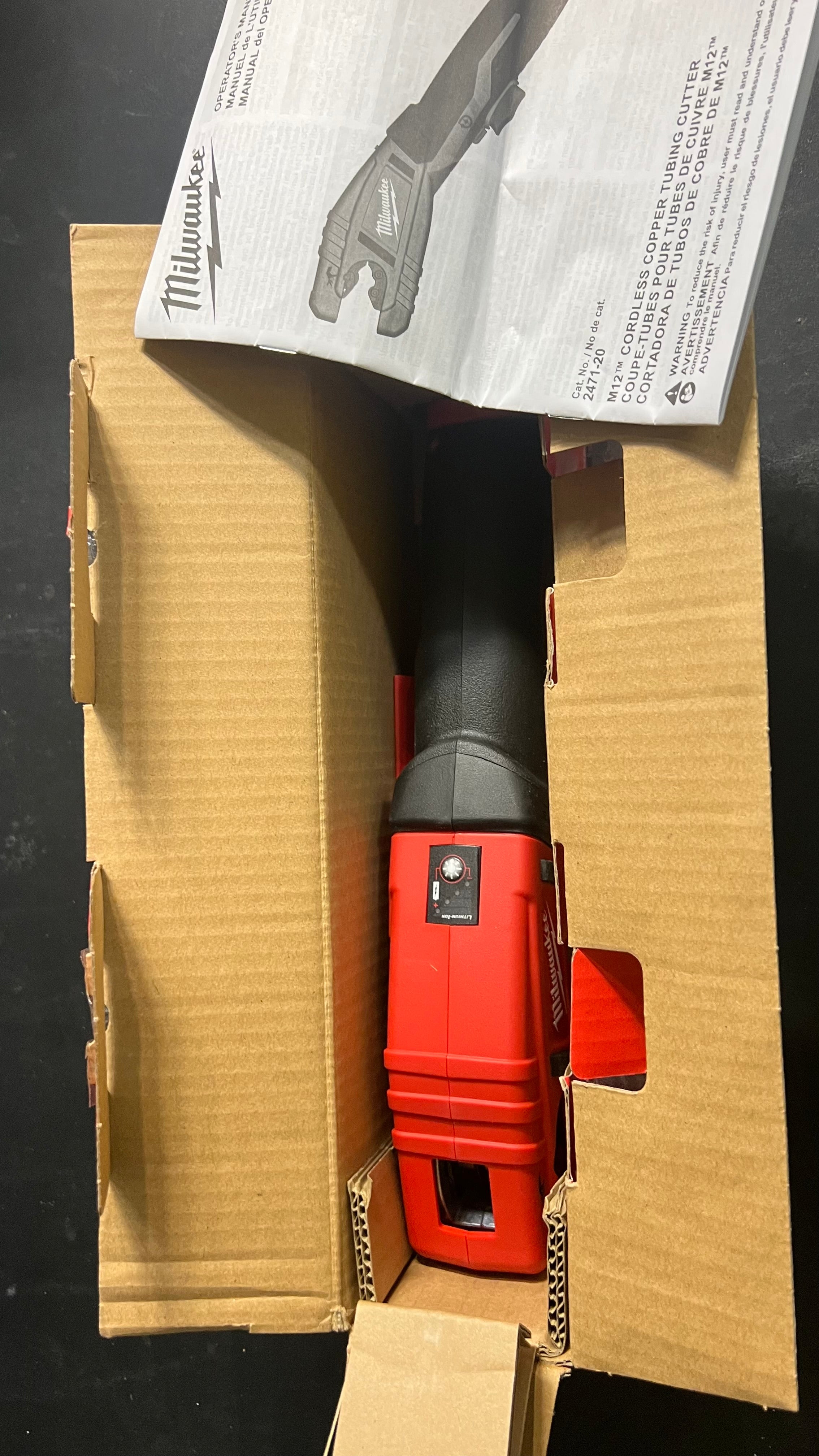 Milwaukee M12 copper tubing cutter