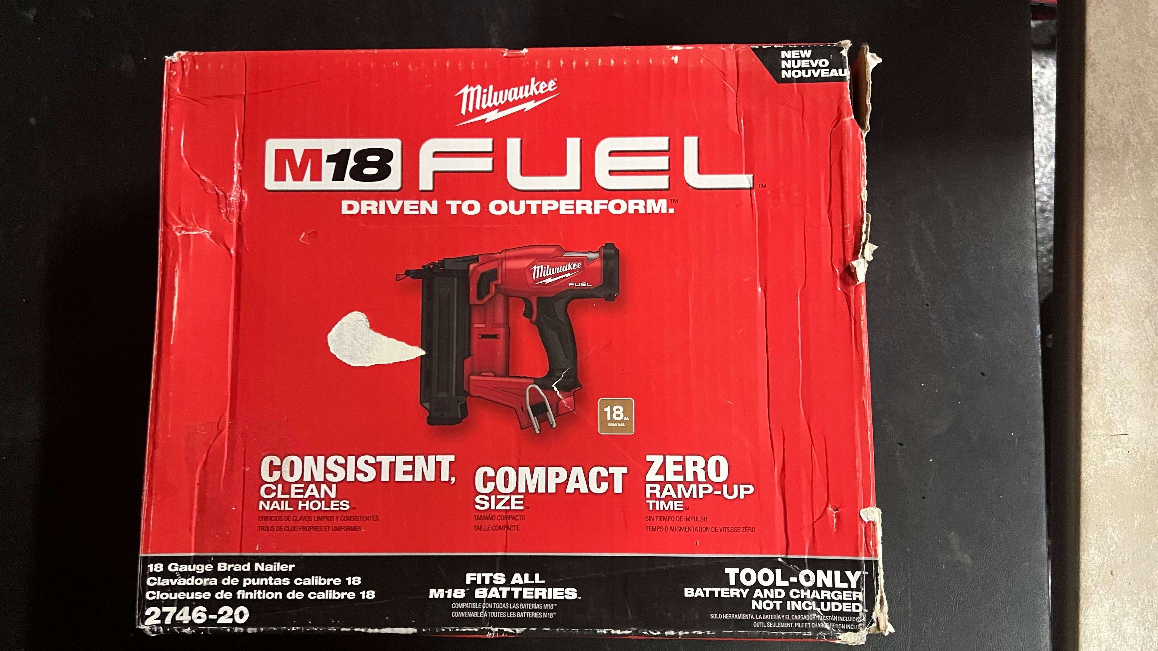 Milwaukee M18 Fuel 2746-20 18ga Brad Nailer