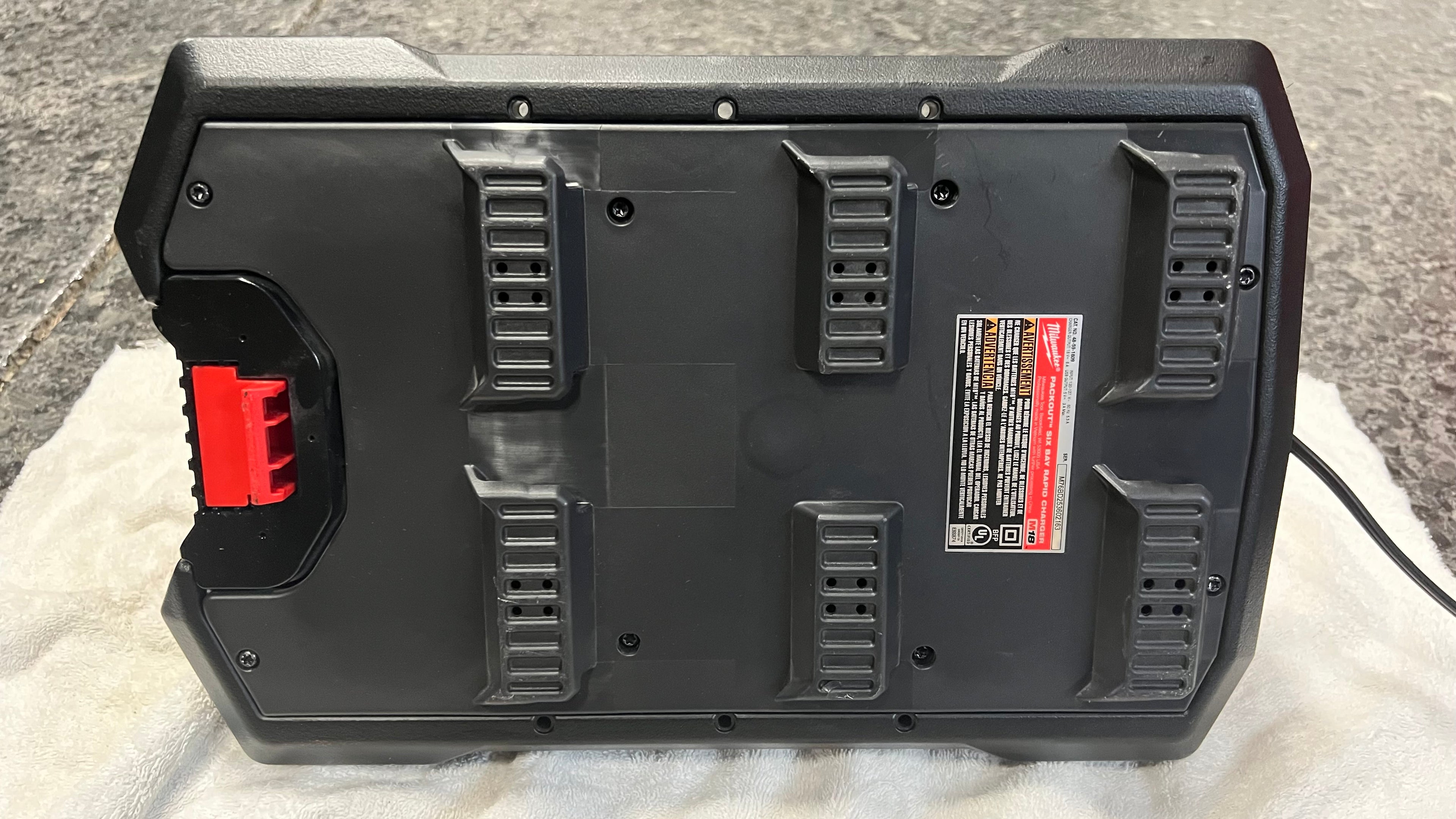 Milwaukee M18 Packout Charger-6 bay