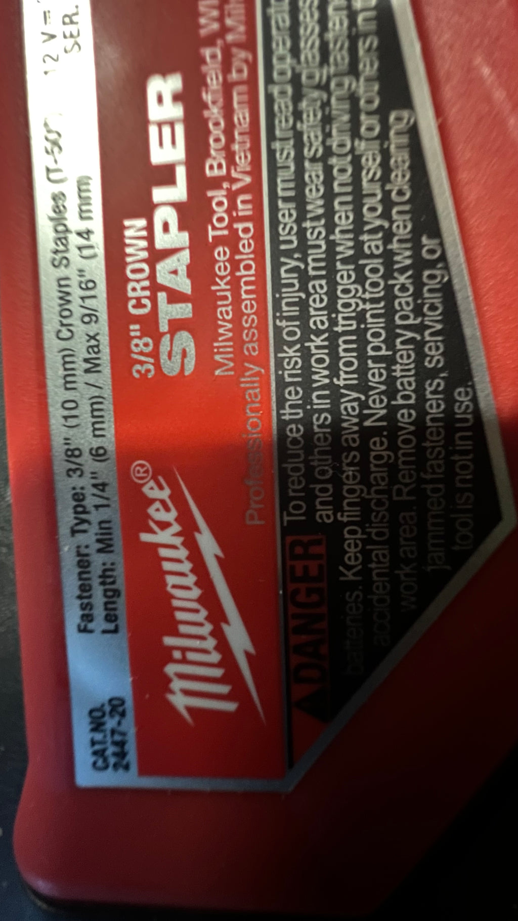 Milwaukee M12 3/8” crown stapler 2447-20