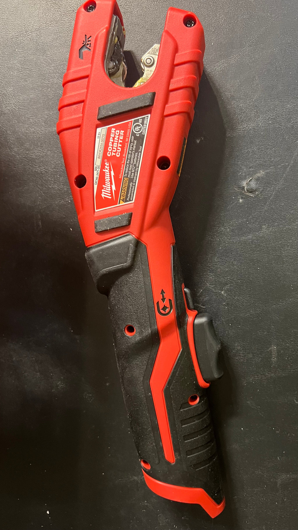 Milwaukee M12 copper tubing cutter