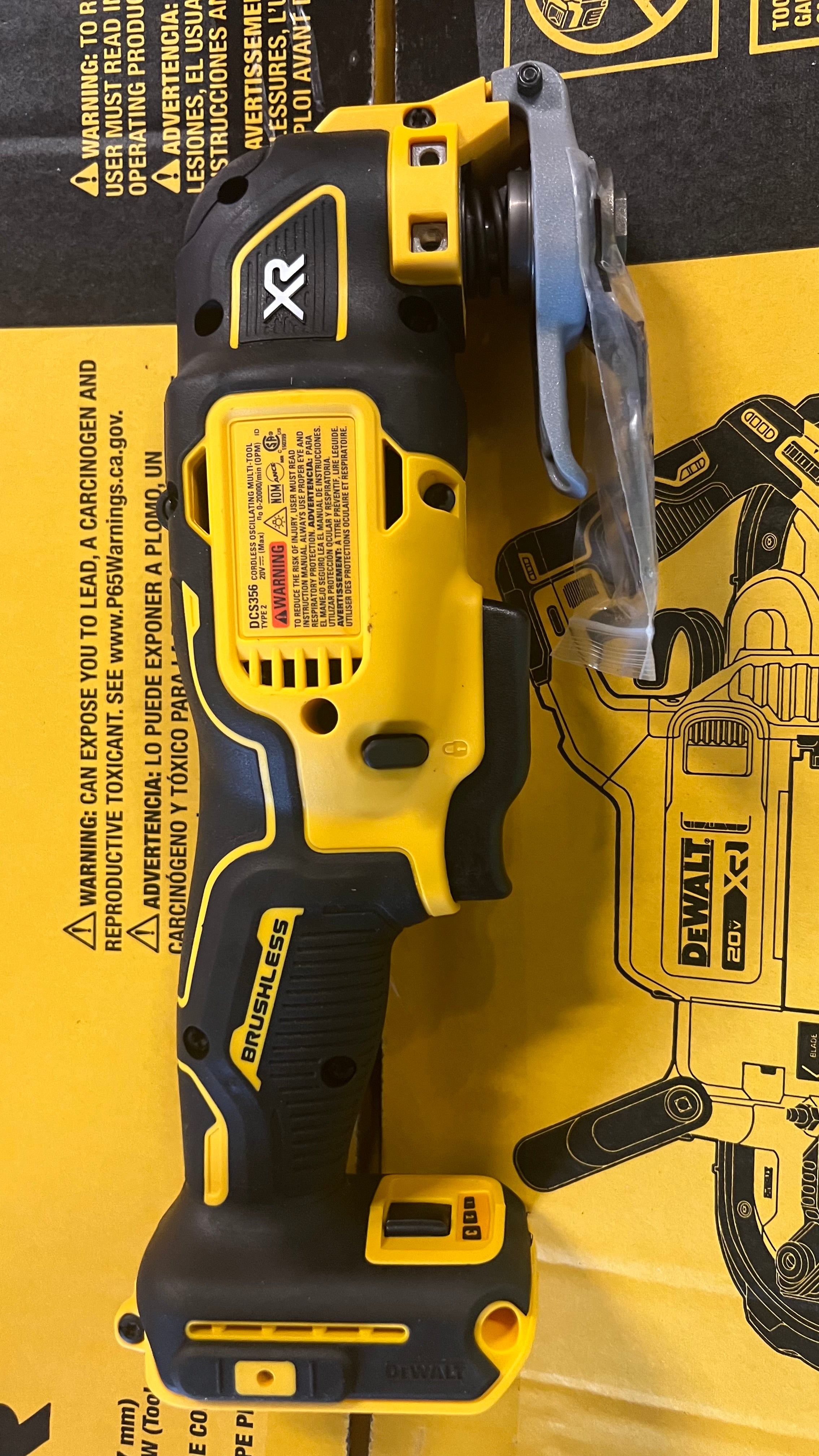 Dewalt DCS356B Oscillating multi tool
