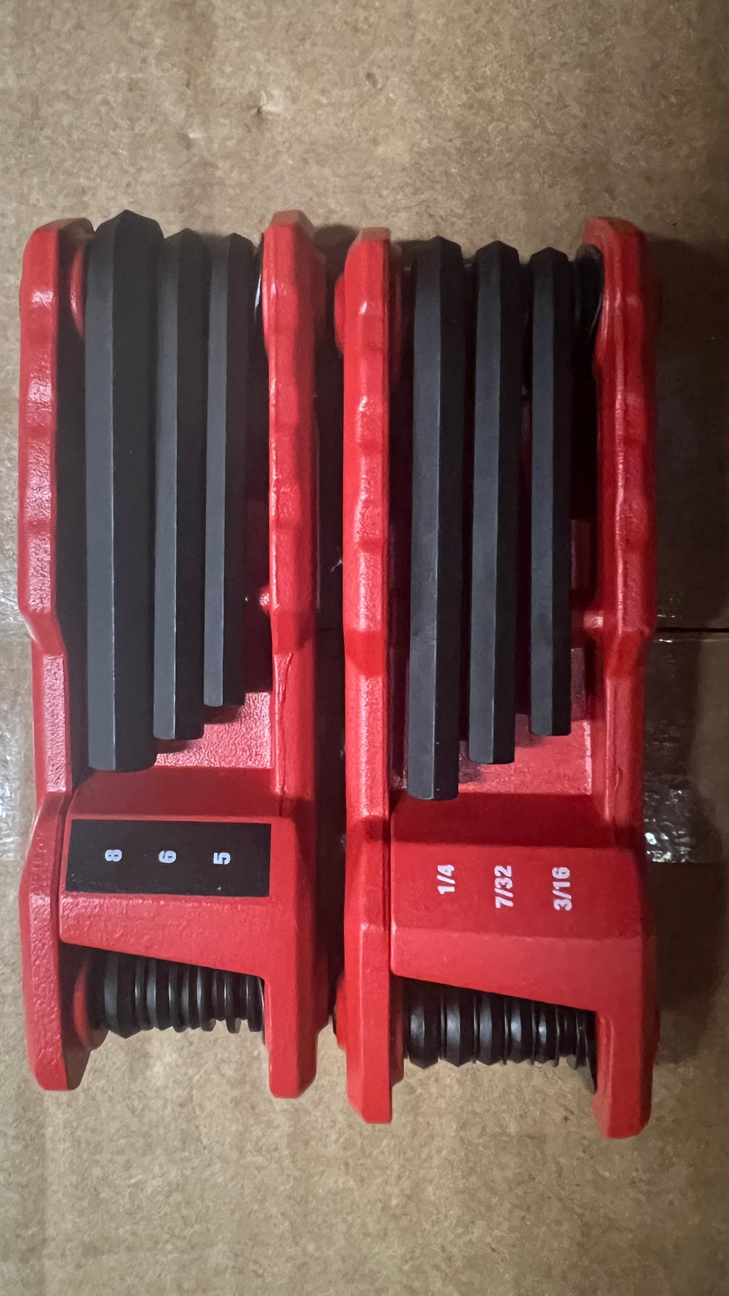 Milwaukee 17 Key folding hex sae/metric set