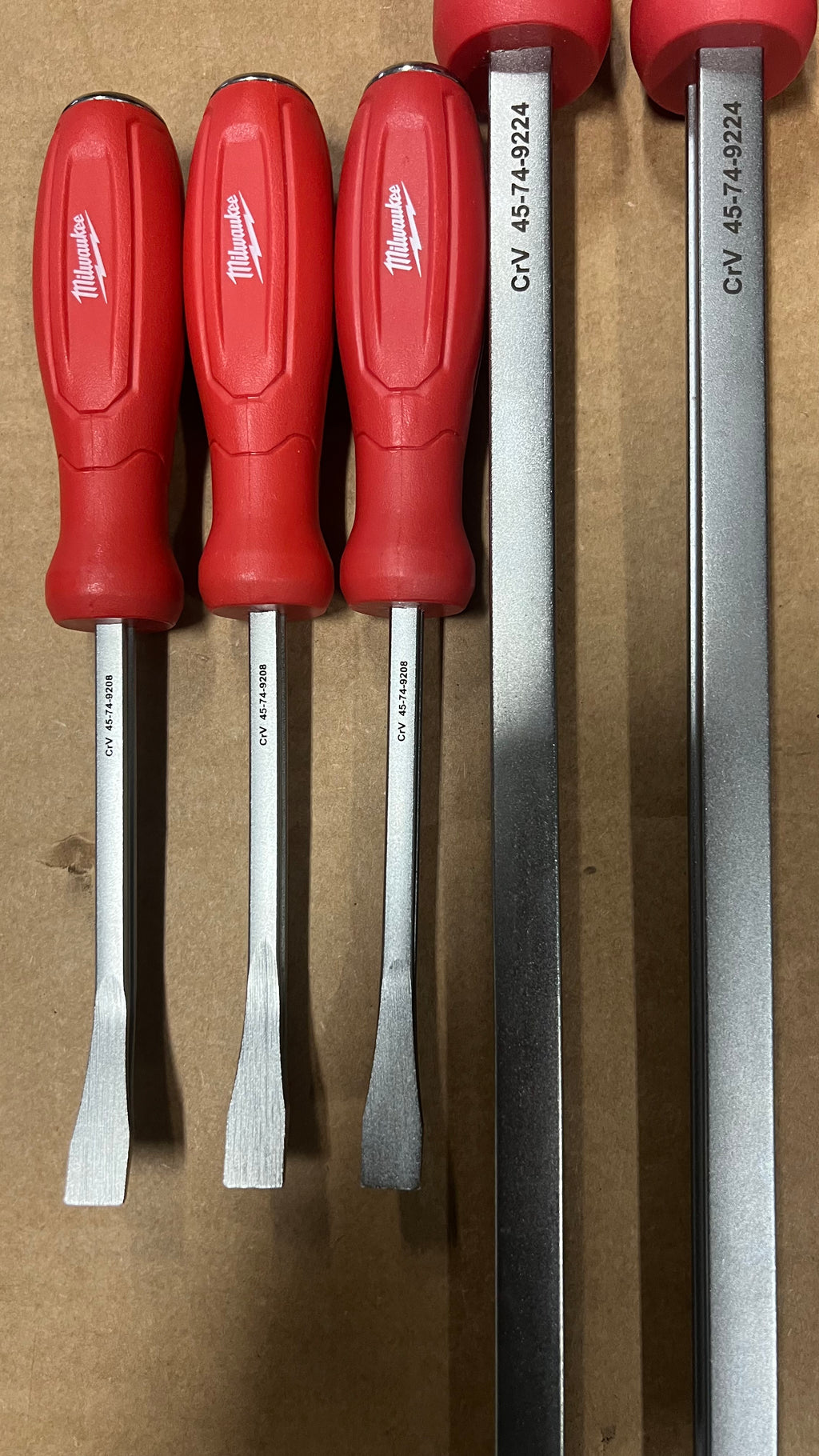 Milwaukee 12” pry bar