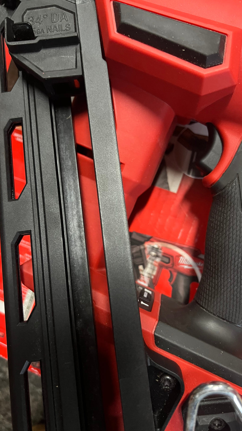 Milwaukee M18 Fuel 15ga Finish Nailer