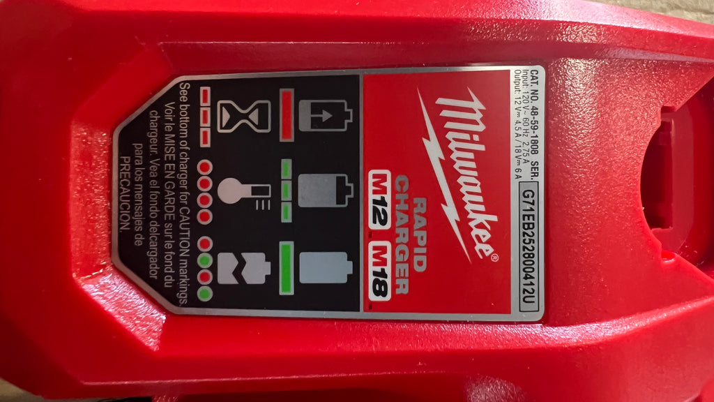 Milwaukee M12/M18 rapid battery charger