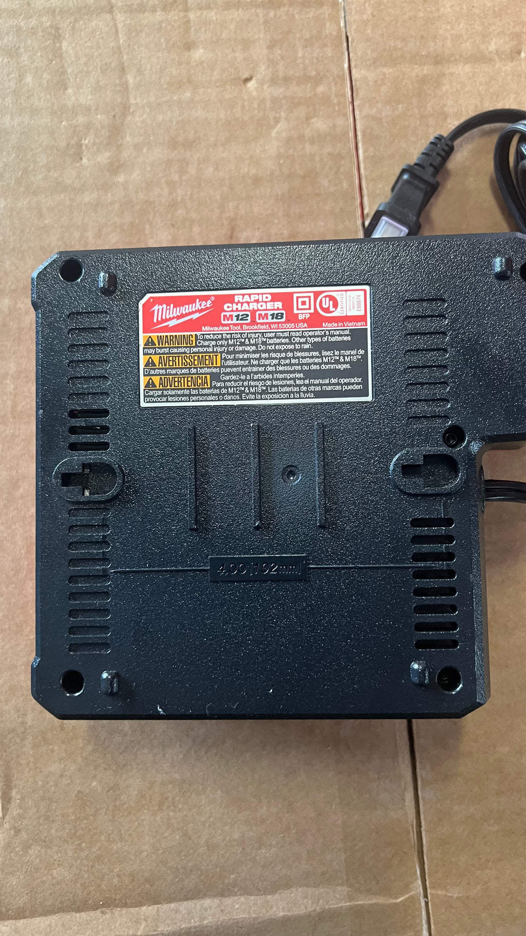 Milwaukee M12/M18 rapid battery charger