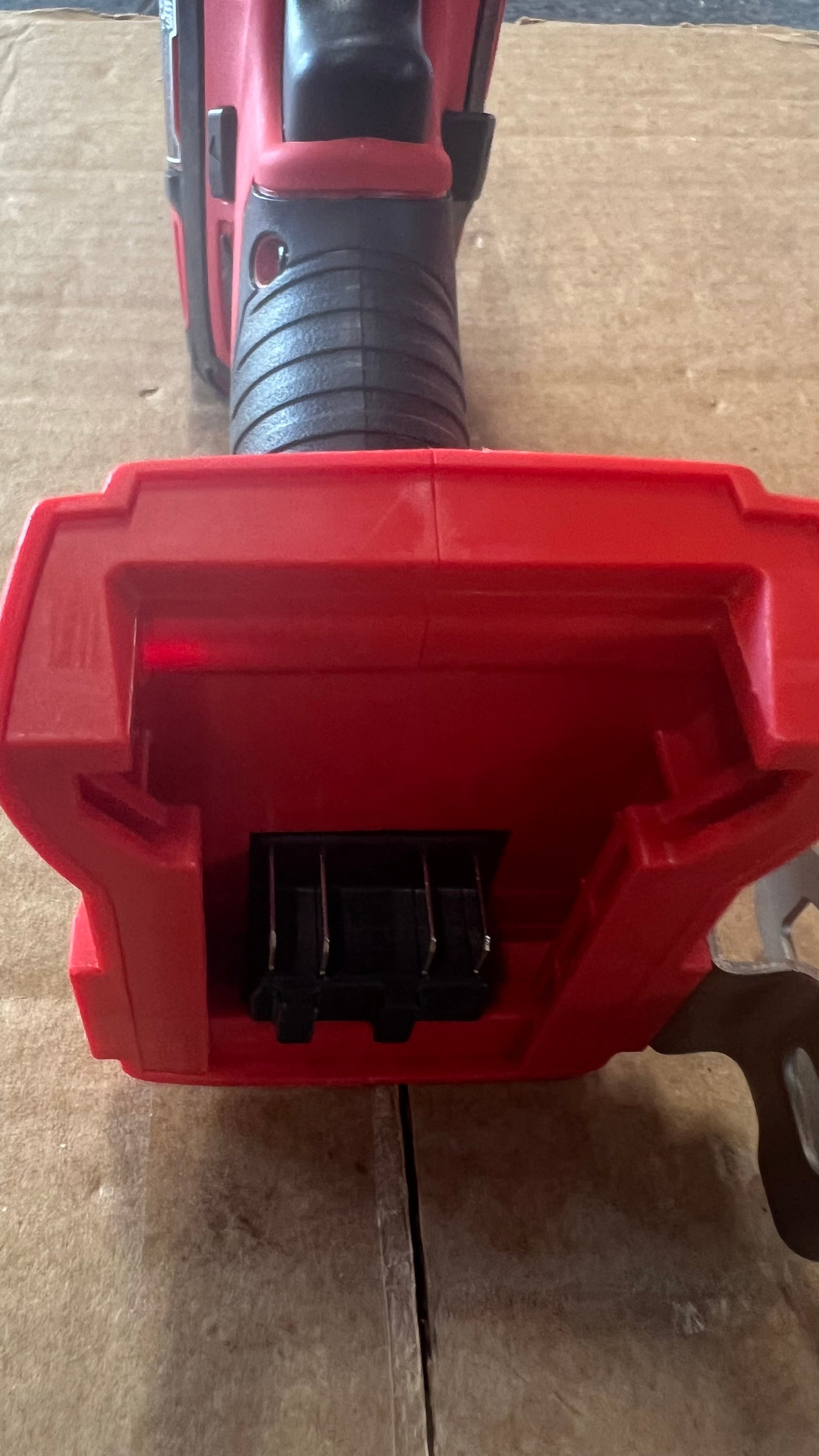 Milwaukee M18 1/4” hex impact driver