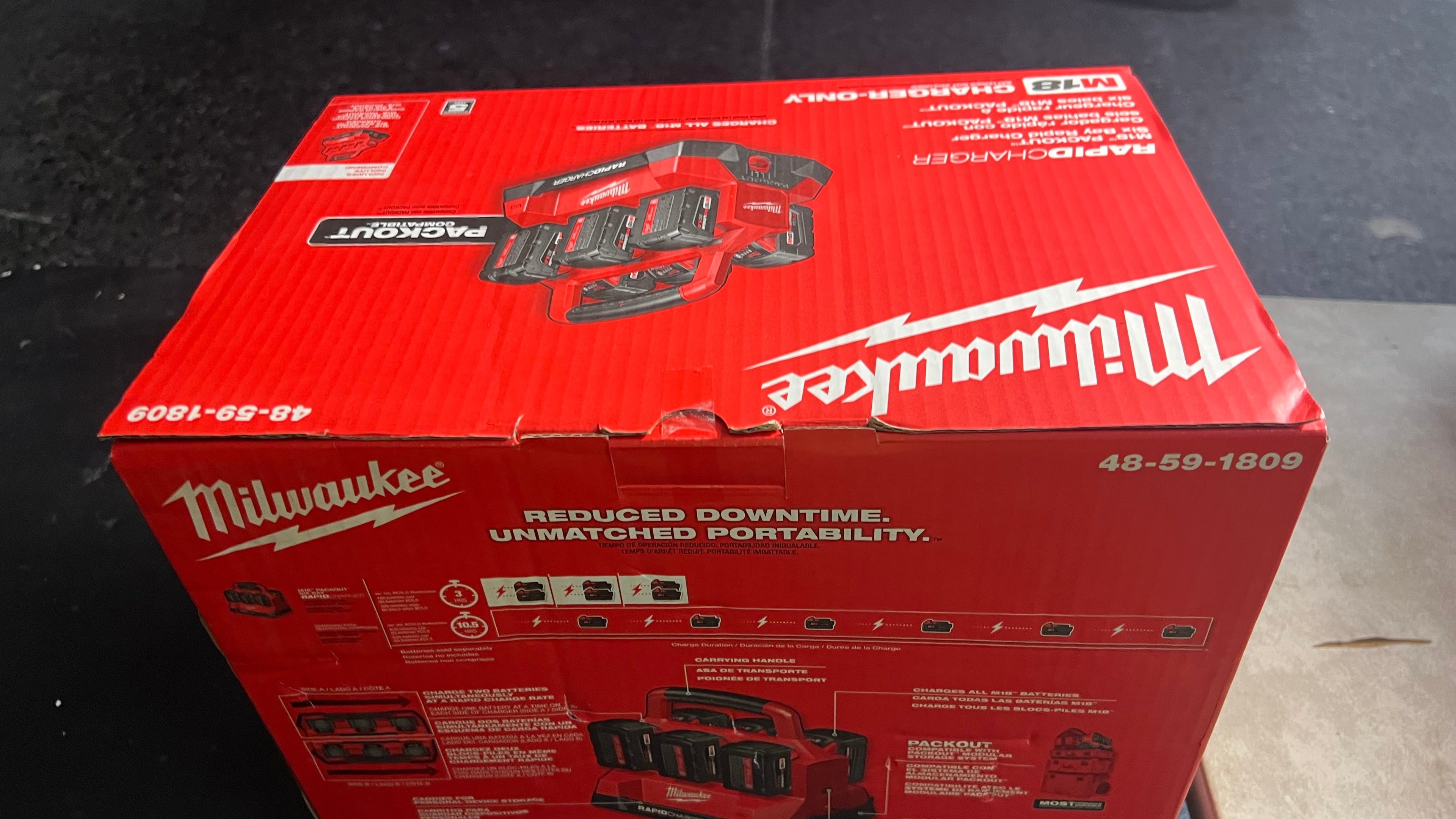 Milwaukee M18 packout 6 bay rapid charger