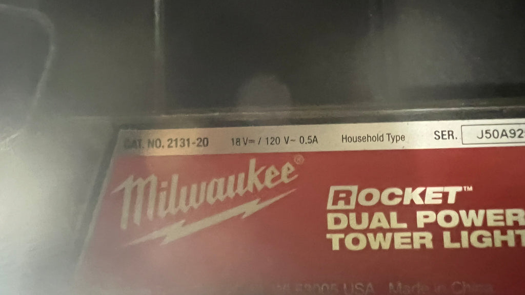 Milwaukee M18 Rocket Tower Light