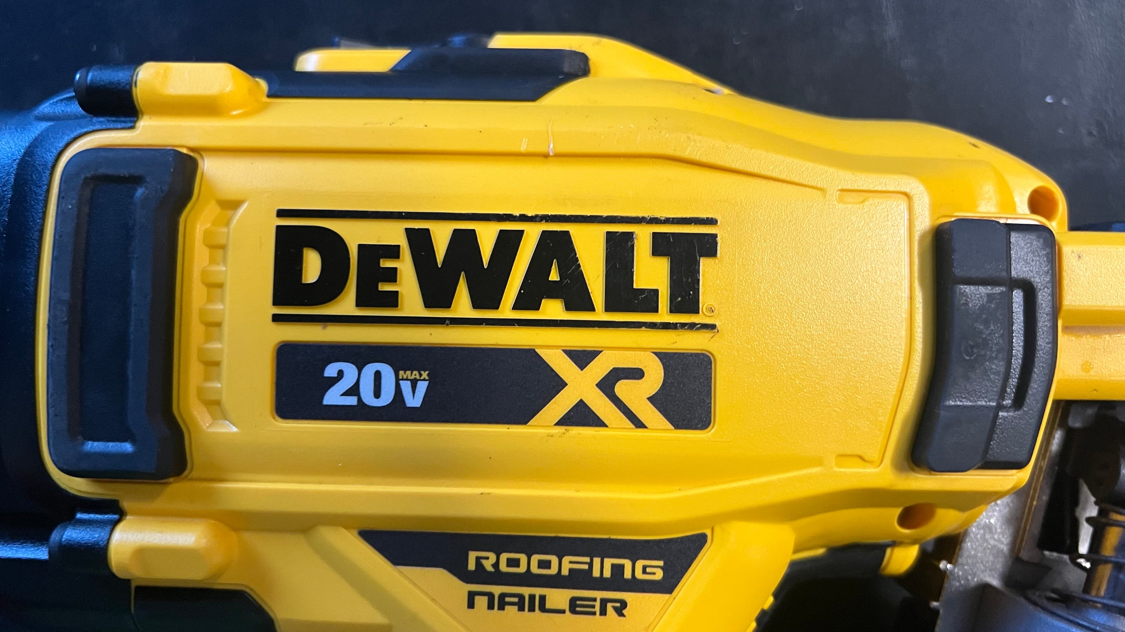Dewalt DCN45RNB 15 degree coil roofing nailer-used