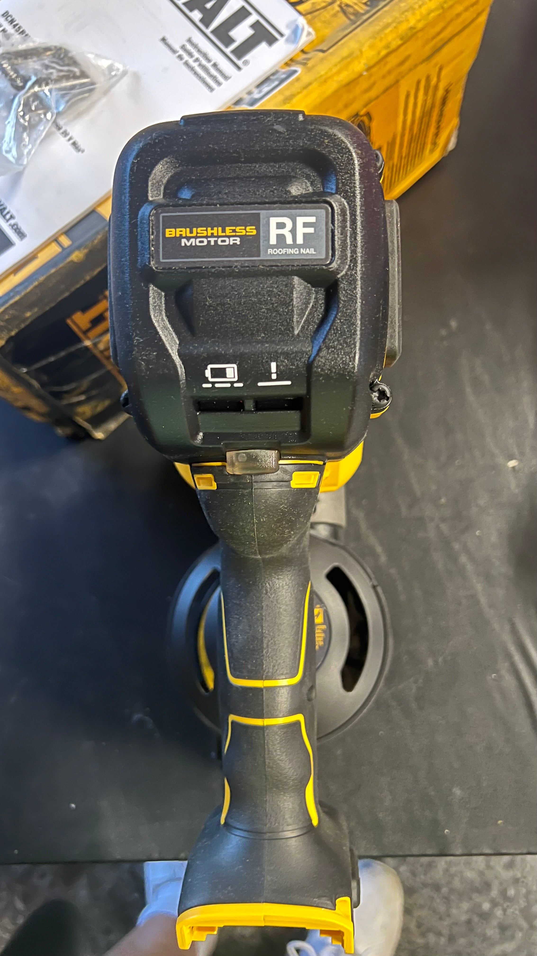 Dewalt 20V Max XR DCN45RNB 15 Degree Coil Roofing Nailer Brushless
