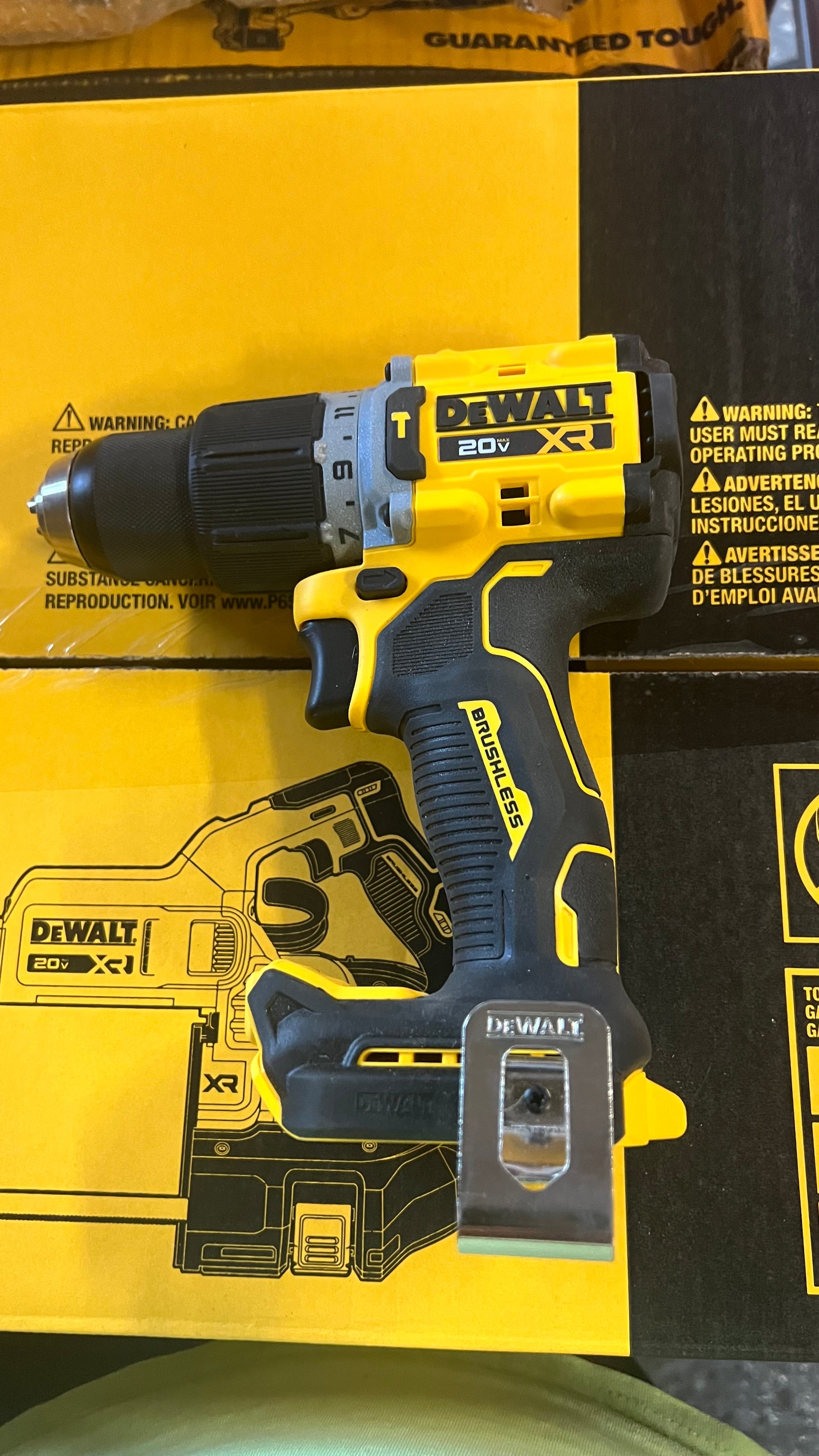 Dewalt DCD805b hammer drill/driver